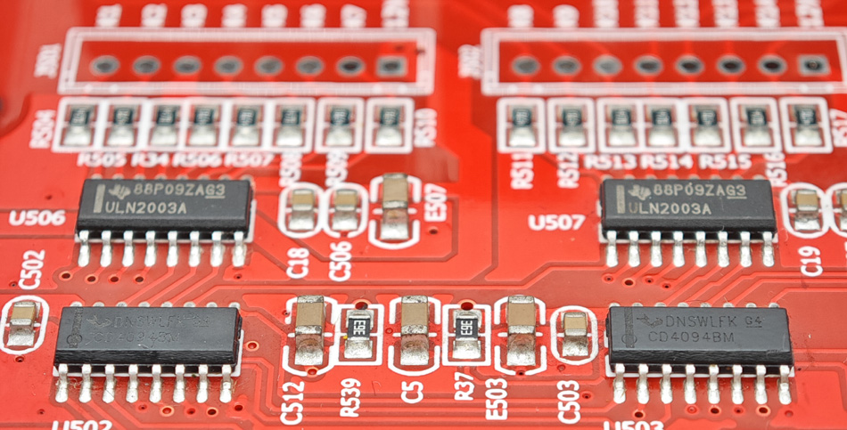 पीसीबीए कारखानों का औद्योगिक उन्नयन उद्योग परिवर्तन को कैसे बढ़ावा देता है?