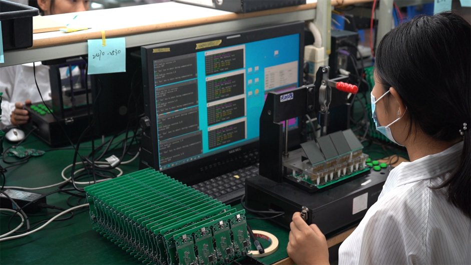 पीसीबीए कारखानों के कार्यात्मक परीक्षण से उत्पाद की विश्वसनीयता में सुधार कैसे होता है?