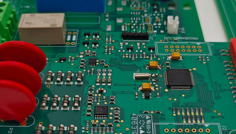 पीसीबीए फ़ैक्टरियों के लिए सफल ग्राहक संबंधों का महत्व