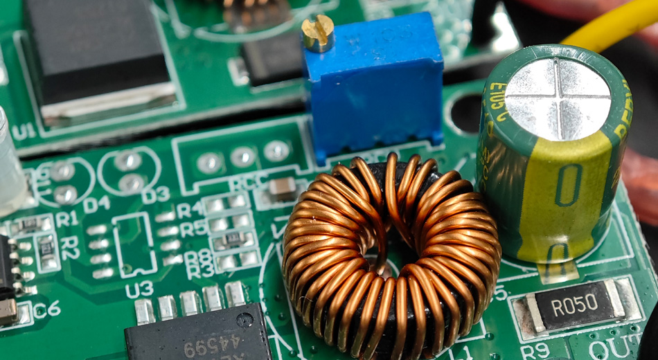 पीसीबीए फ़ैक्टरी सक्सेस केस स्टडी: पार्टनर चयन में मुख्य कारक