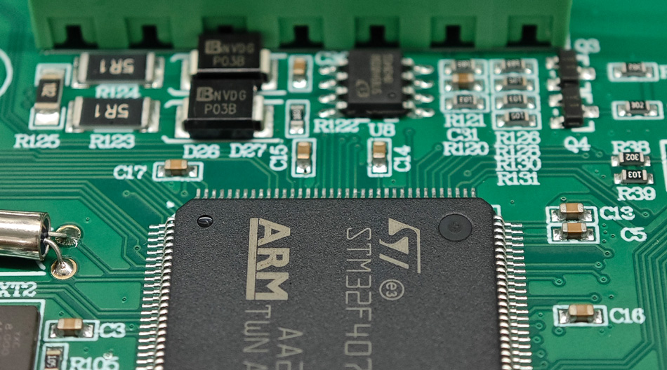 उच्च परिशुद्धता आरसीयू पीसीबीए प्रसंस्करण: किन तकनीकी नवाचारों ने उद्योग मानकों को बदल दिया है?